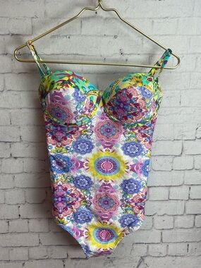 Garotas Mandala Floral Print Underwire One-Piece Swimsuit size large
